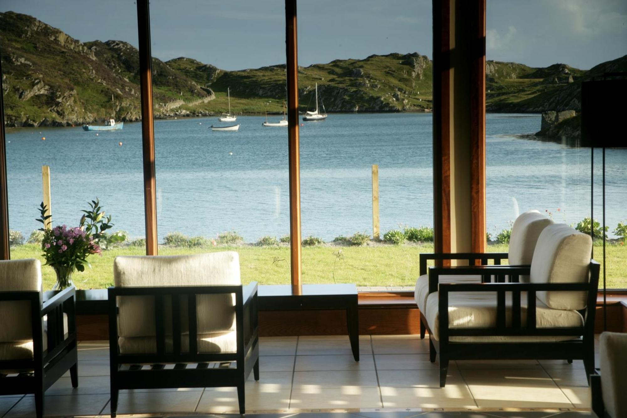 Inishbofin House Hotel Exterior photo