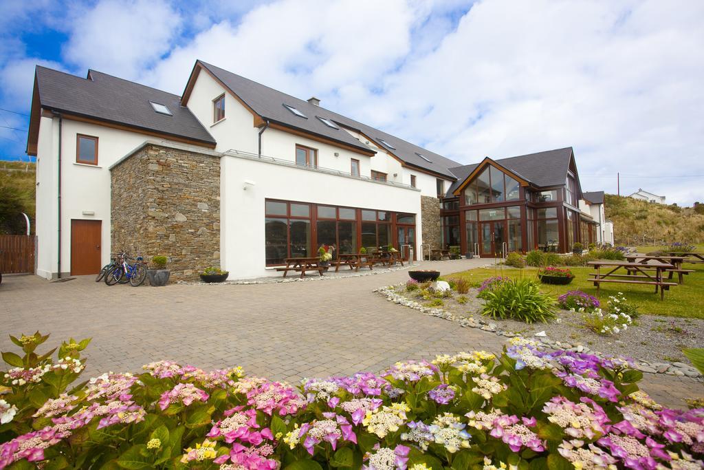 Inishbofin House Hotel Exterior photo